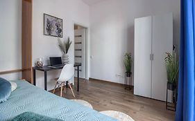 Geodezyjna '70 Cozy Rooms P2